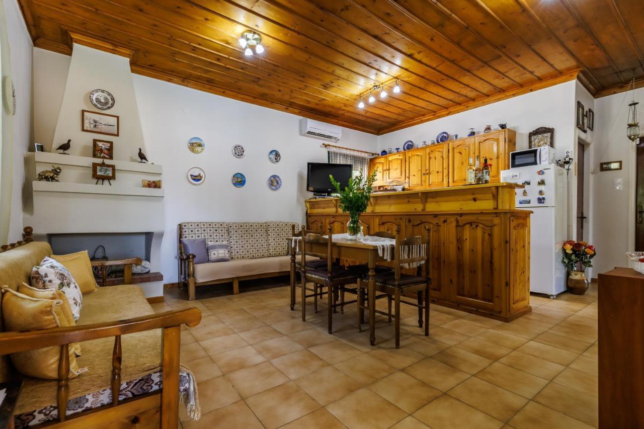 Skopelos Country House Diamantis & Chrisi Agnontas Extérieur photo
